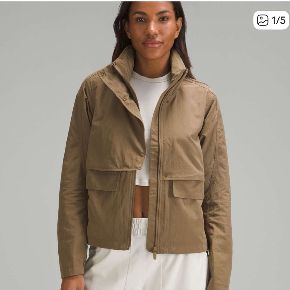LULULEMON Always Effortless Jacket in Olive